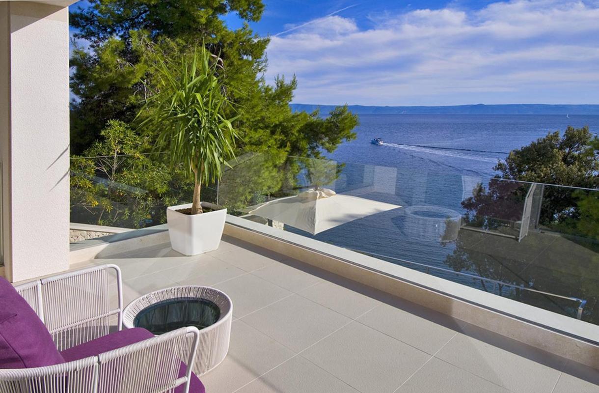 Luxury Seafront Villa My Dream With Private Pool, Jacuzzi And Staff At The Beach On Brac Island - Sumartin Selca  Экстерьер фото